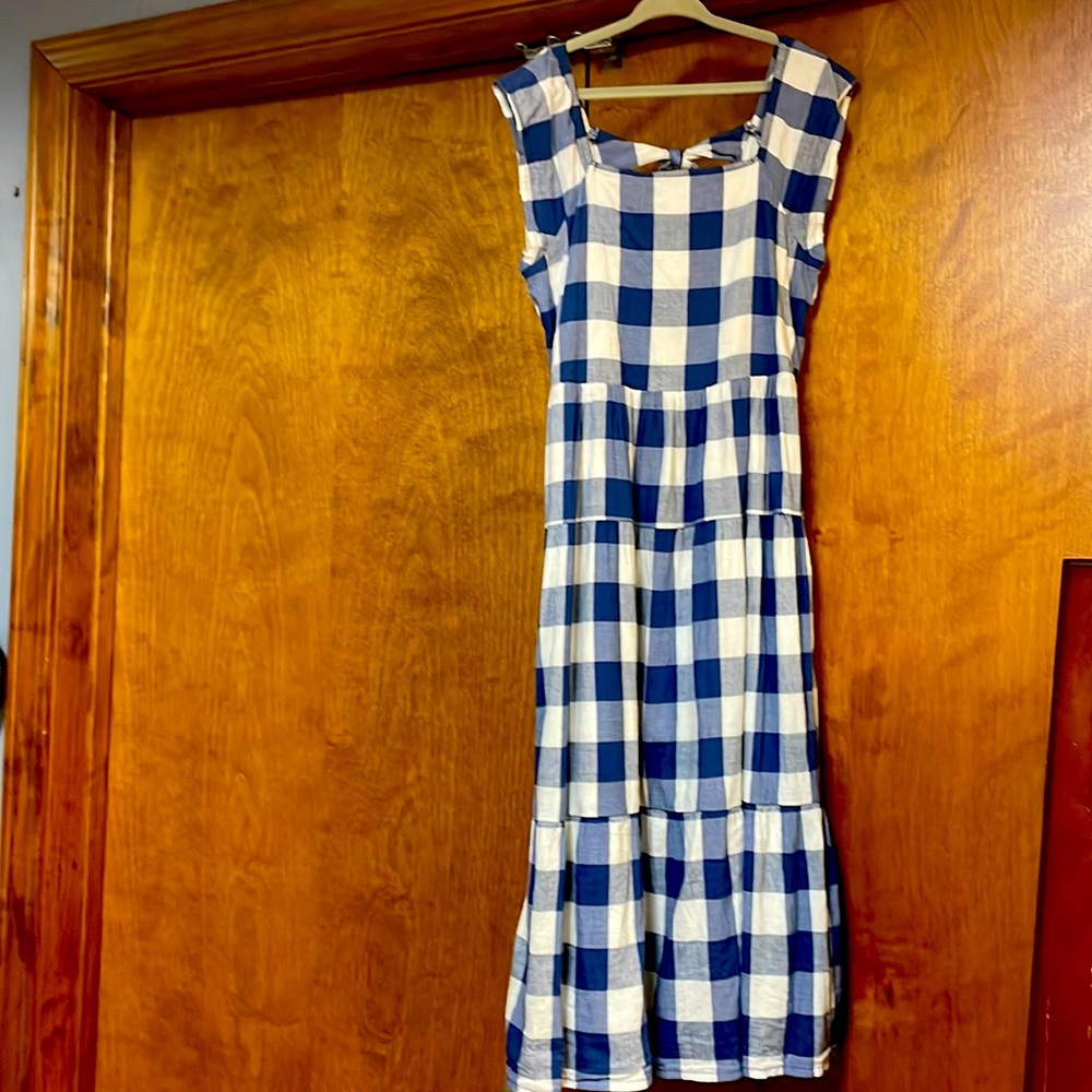 Size 8 girls plaid dress